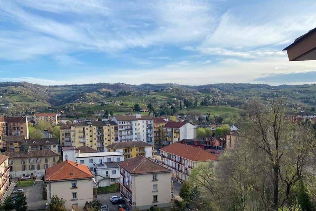 Ferienwohnung Bella Vista Canelli Exterior foto