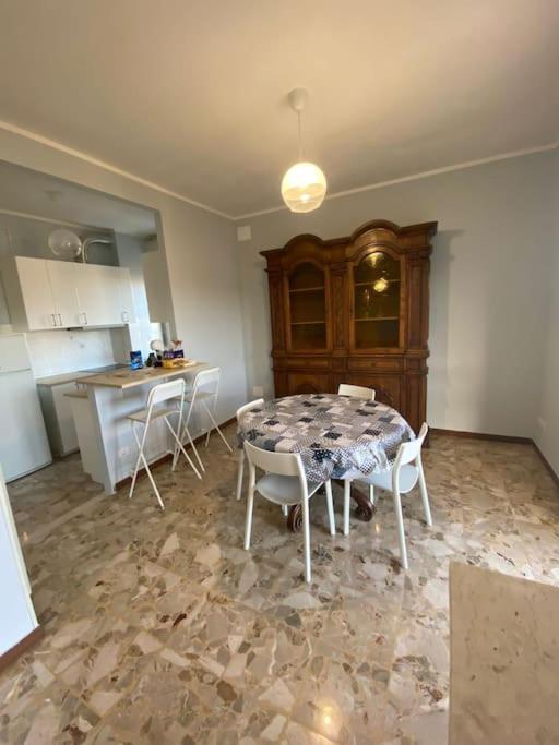 Ferienwohnung Bella Vista Canelli Exterior foto